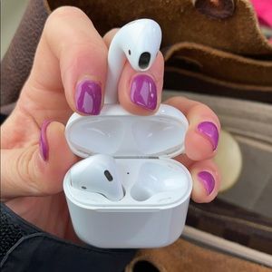 Generation 1 Apple AirPods